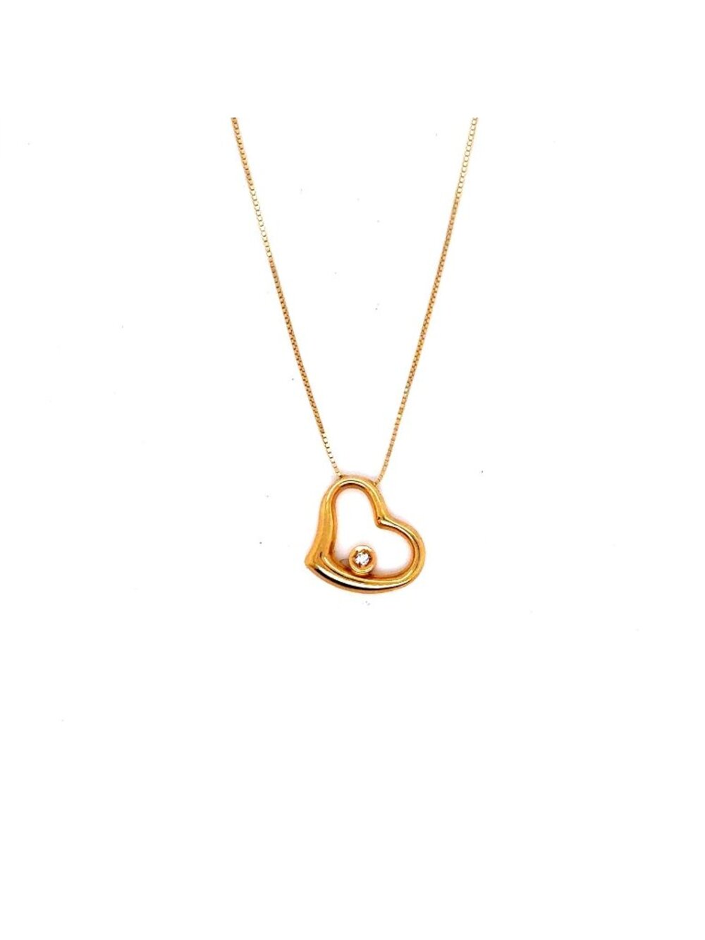 Delicate 18K Gold‎ Diamond Heart Necklace